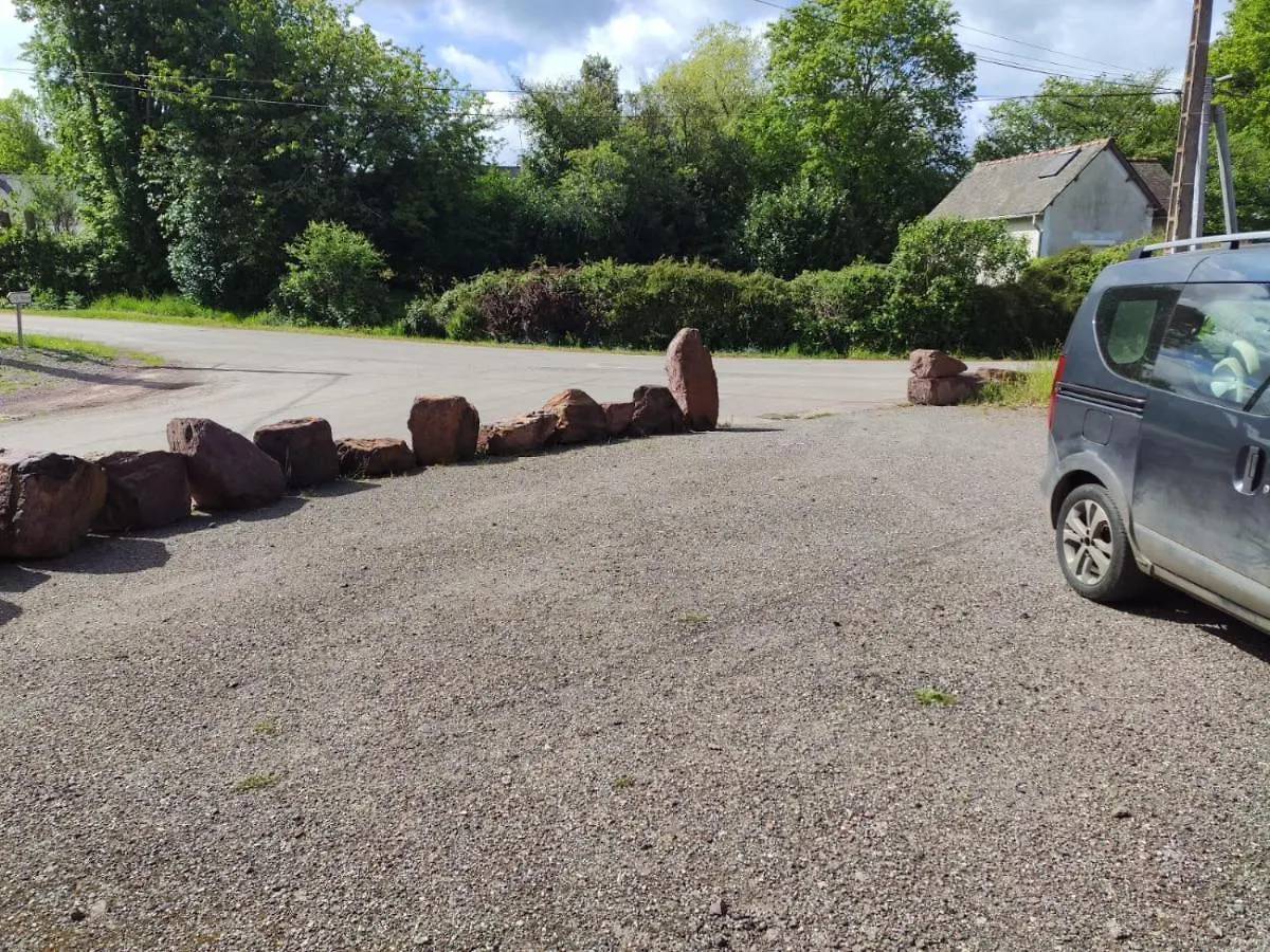Hébergement de vacances Villa Le Dormeur du Val, au cœur de Brocéliande à Trehorenteuc