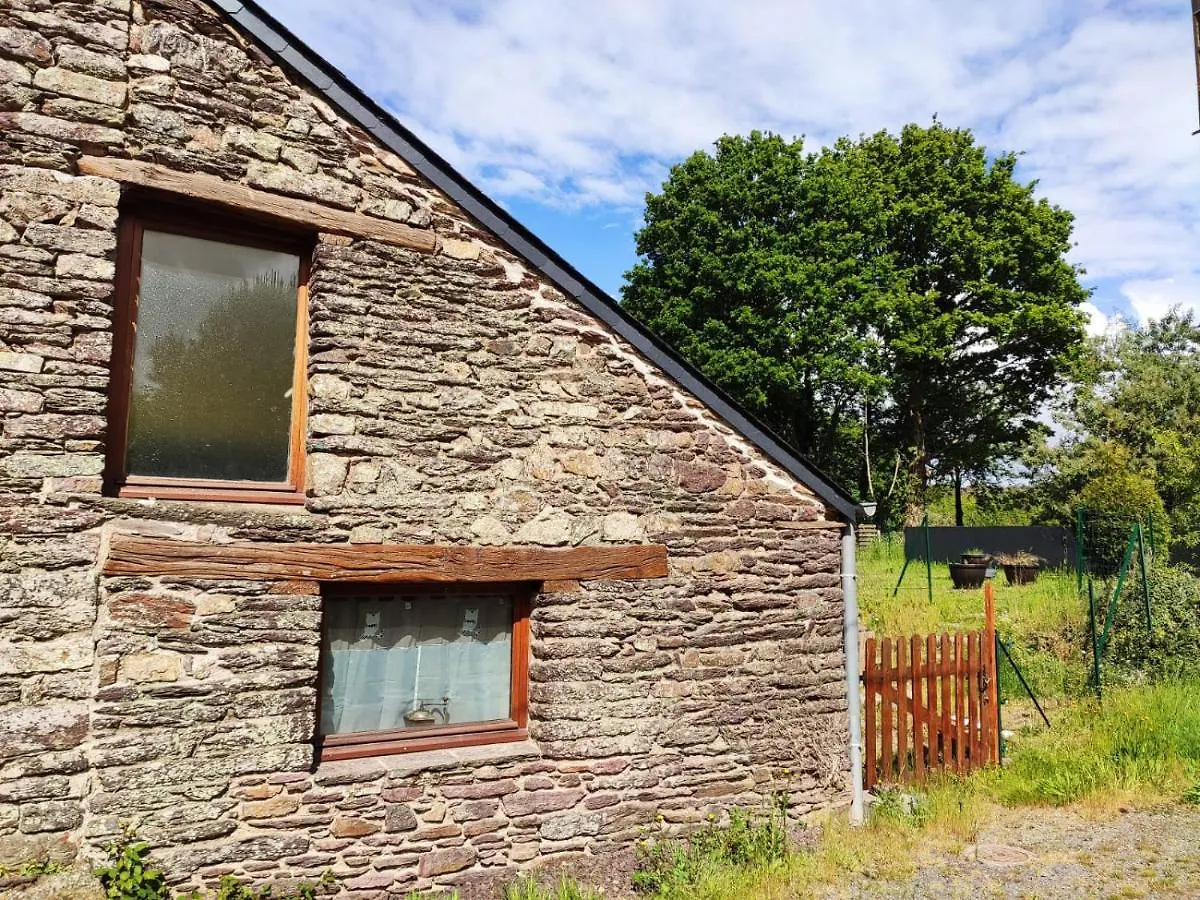 Hébergement de vacances Villa Le Dormeur du Val, au cœur de Brocéliande à Trehorenteuc France
